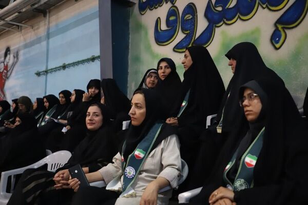همایش سپاس مربی در یزد