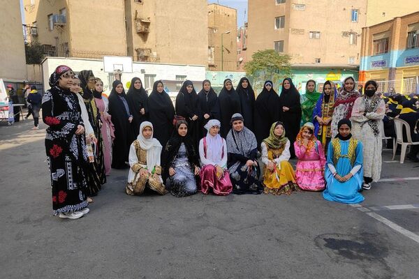 جشن انتخابات شهردار مدرسه شهید خبره فرشچی ناحیه یک شهرری