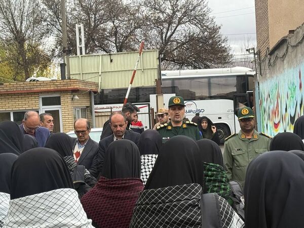کاروان راهیان نور بسیج دانش‌آموزی سراب و مهربان 