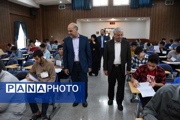 بازدید معاون مرکز ارزشیابی و تضمین کیفیت وزارت آموزش و پرورش از حوزه‌ آزمون و مرکز تصحیح اوراق آزمون نهایی ناحیه یک مشهد 