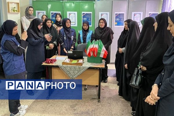  افتتاح سایت دبیرستان فرزانگان قدس با حضور مدیرکل سمپاد