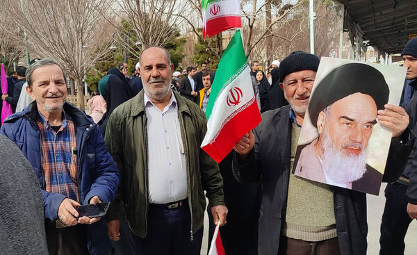 شکوه حضور مردم قم در راهپیمایی 22 بهمن