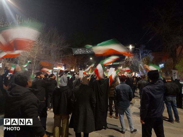 شبی پرشور در حسینیه امام خمینی (ره) نیشابور