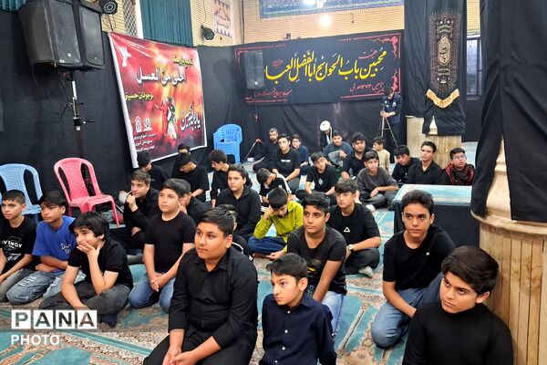 طنین نوای عاشورایی نوجوانان کازرونی در سوگواره «احلی من العسل»