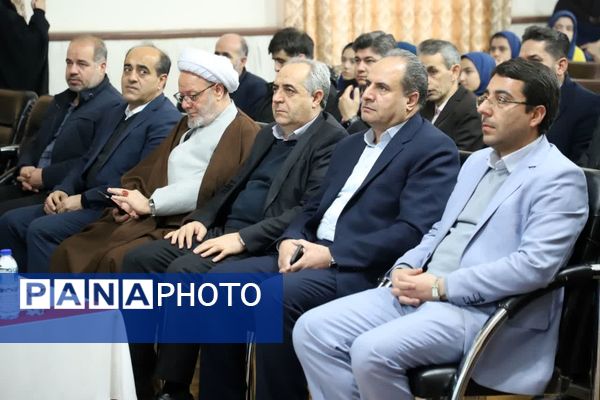 زنگ انقلاب در مدرسه خدیجه کبری ناحیه یک تبریز با حضور استاندار 