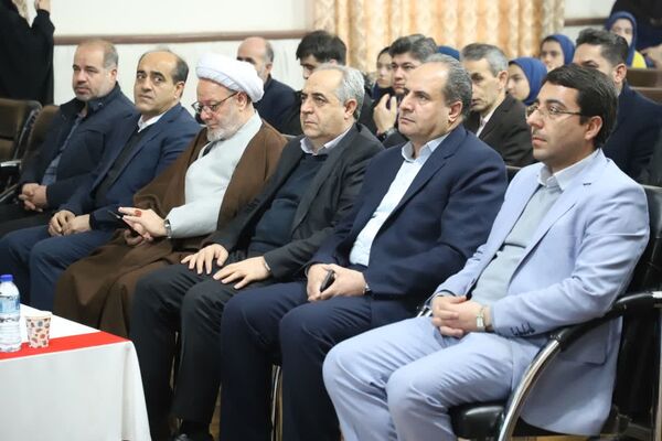 زنگ انقلاب در مدرسه خدیجه کبری ناحیه یک تبریز با حضور استاندار 