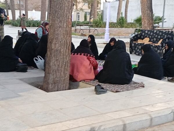 برگزاری ختم صلوات در پارک بانوان قائم شهرستان کاشمر