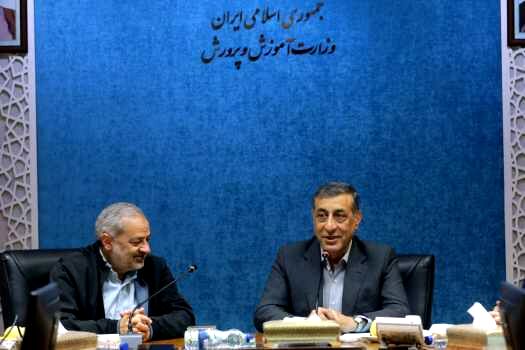 ارائه خدمات مشاوره‌ای برای ارتقای تاب‌آوری دانش‌آموزان و خانواده‌ها/ بازسازی ۷۷۵ مدرسه آسیب دیده در جنگ رمضان