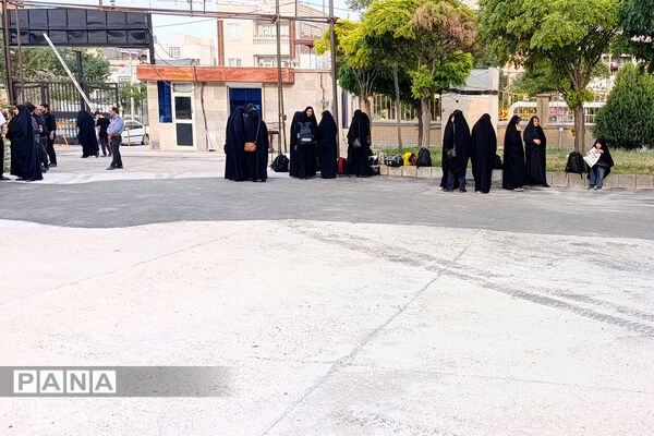 اعزام دانش‌آموزان و دانشجویان بجنوردی به مشهد برای حضور در آیین تشییع پیکر رهبر شهید
