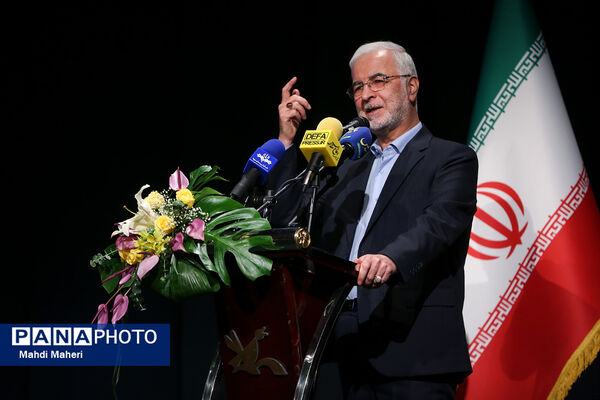 دومین نمایشگاه عمومی یاریگران زندگی