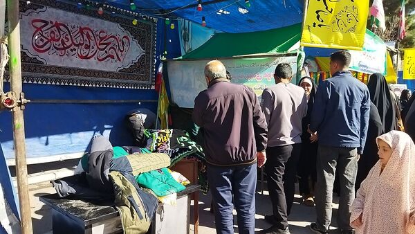 لحظاتی از آماده سازی موکب ها برای مهمانی کیلومتری نیشابور 