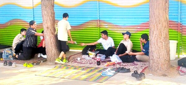 المپیاد درون مدرسه‌ای دبیرستان میثاق کاشمر 