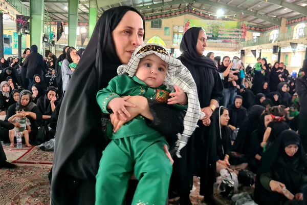 همایش شیرخوارگان حسینی شهرستان آباده