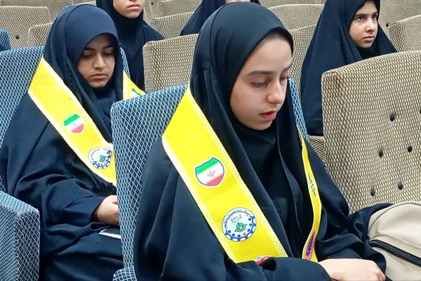 انتخابات شورای دانش آموزی دختران کرمان