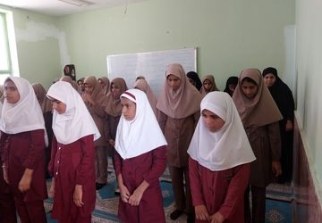 برگزاری نماز جماعت به میزبانی آموزشگاه شکوه زاویه 