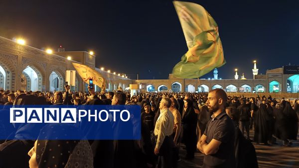 مراسم عزاداری شهادت امام رضا(ع) و شام غریبان در حرم مطهر رضوی 