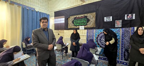 برگزاری مرحله اول آزمون جامع در دبیرستان رضوان