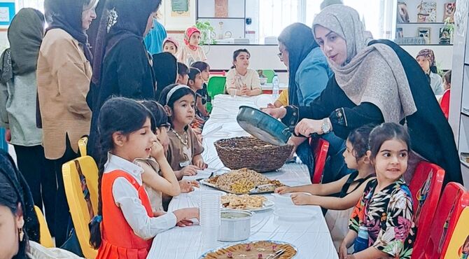 جشنواره غذا های محلی، طعمِ همدلی در کانون پرورش فکری دو الیگودرز