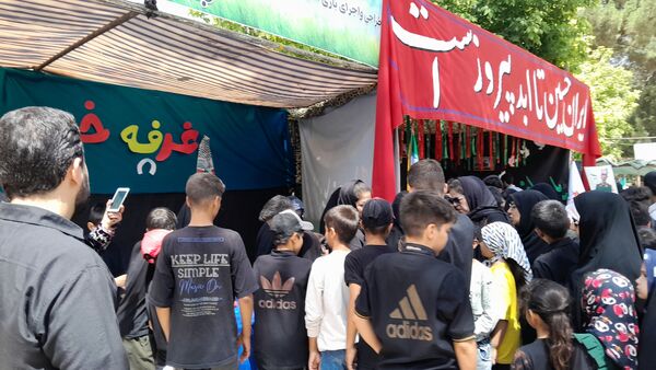 مواکب فرهنگی و پذیرایی در روز اربعین در امامزاده محروق و ابراهیم نیشابور 