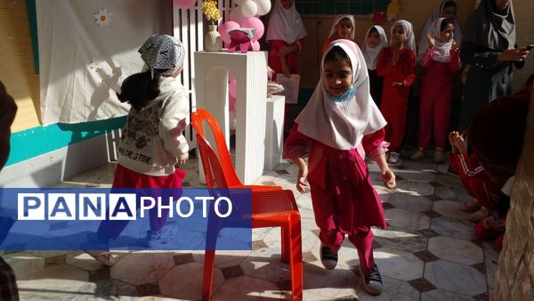 جشن نیمه‌شعبان در دبستان مریم؛ تجلی شادی، خلاقیت و ارادت به امام زمان(عج)