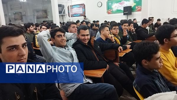برگزاری جشن روز جوان و آغاز دهه فجر در دبیرستان شاهد ابوذر غفاری نیشابور 