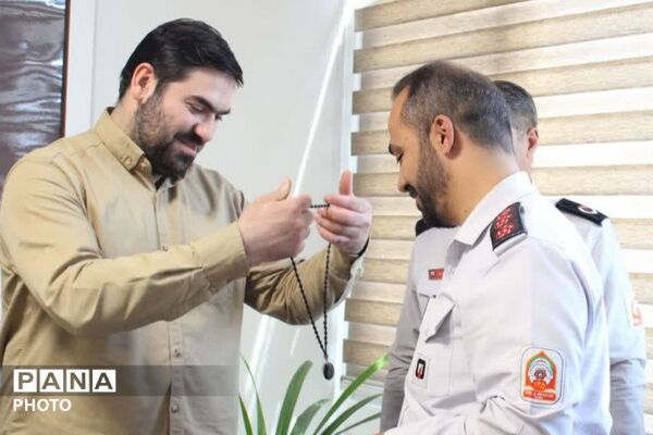 تقدیر و تشکر از نیروهای فداکار آتش نشان