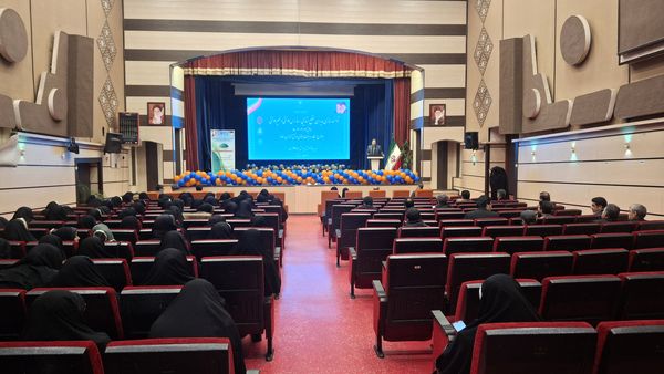  جلسه توانمندسازی مدیران مدارس ابتدایی در منطقه ۱۴