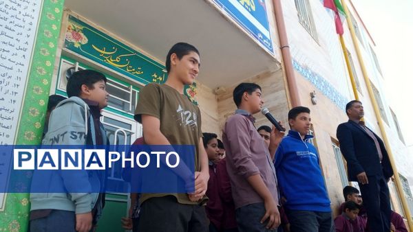 کاندیدای شورای دانش آموزی دبیرستان میثاق از برنامه های خود گفتند