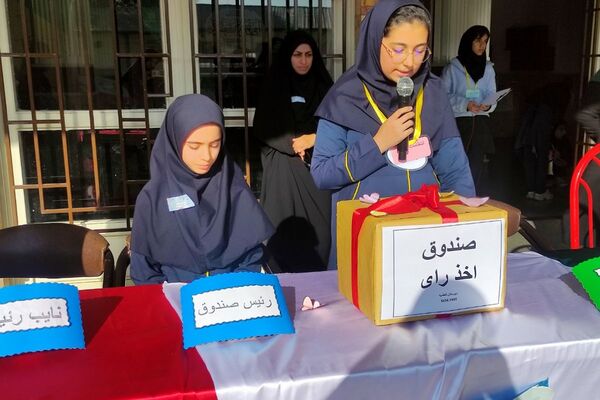 انتخابات شورای دانش‌آموزی در تمام مدارس شهرستان ملارد 
