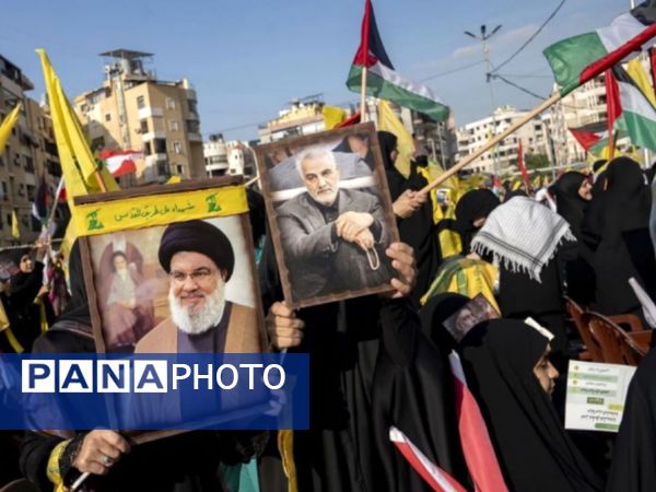 مراسم تشیع نمادین پیکر شهید سید حسن نصرالله در مشهد