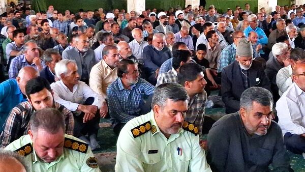 نماز عبادی سیاسی جمعه در شهرستان کاشمر 