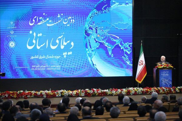 دومین اجلاس منطقه‌ای دیپلماسی استانی در مشهد