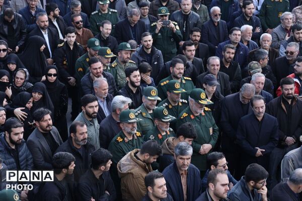 تشییع پیکر بسیجی آسمانی «امیر وجیهی‌نیا»
