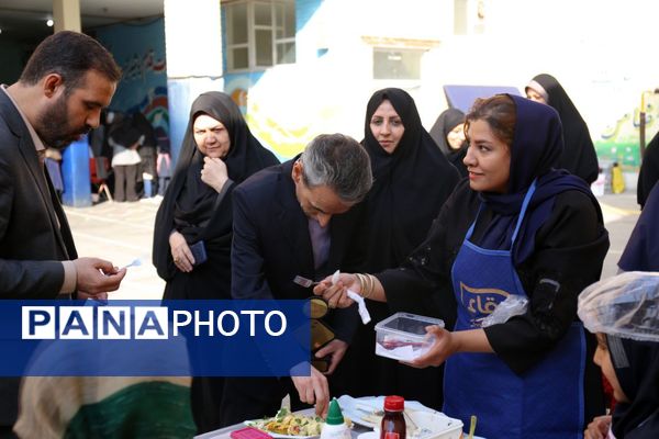 جشنواره مادر و دختری در دبستان زینبیه تبریز