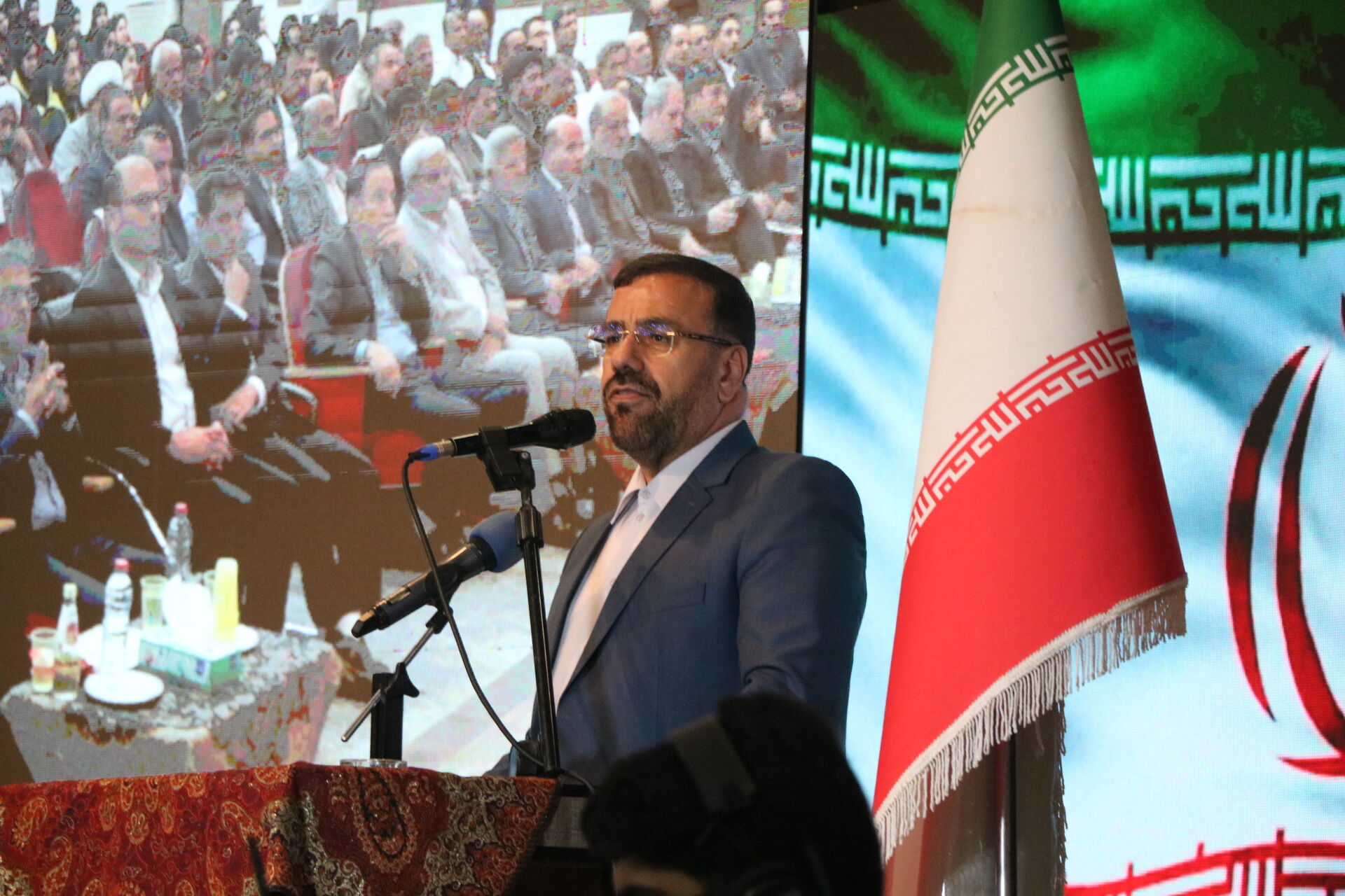 سلاح‌های ممنوعه کشتار جمعی در لامرد به کار گرفته شده است