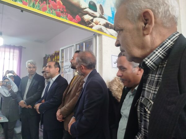 آیین افتتاح پایگاه نهضت سواد آموزی در دبستان شهید نجفی فدافن
