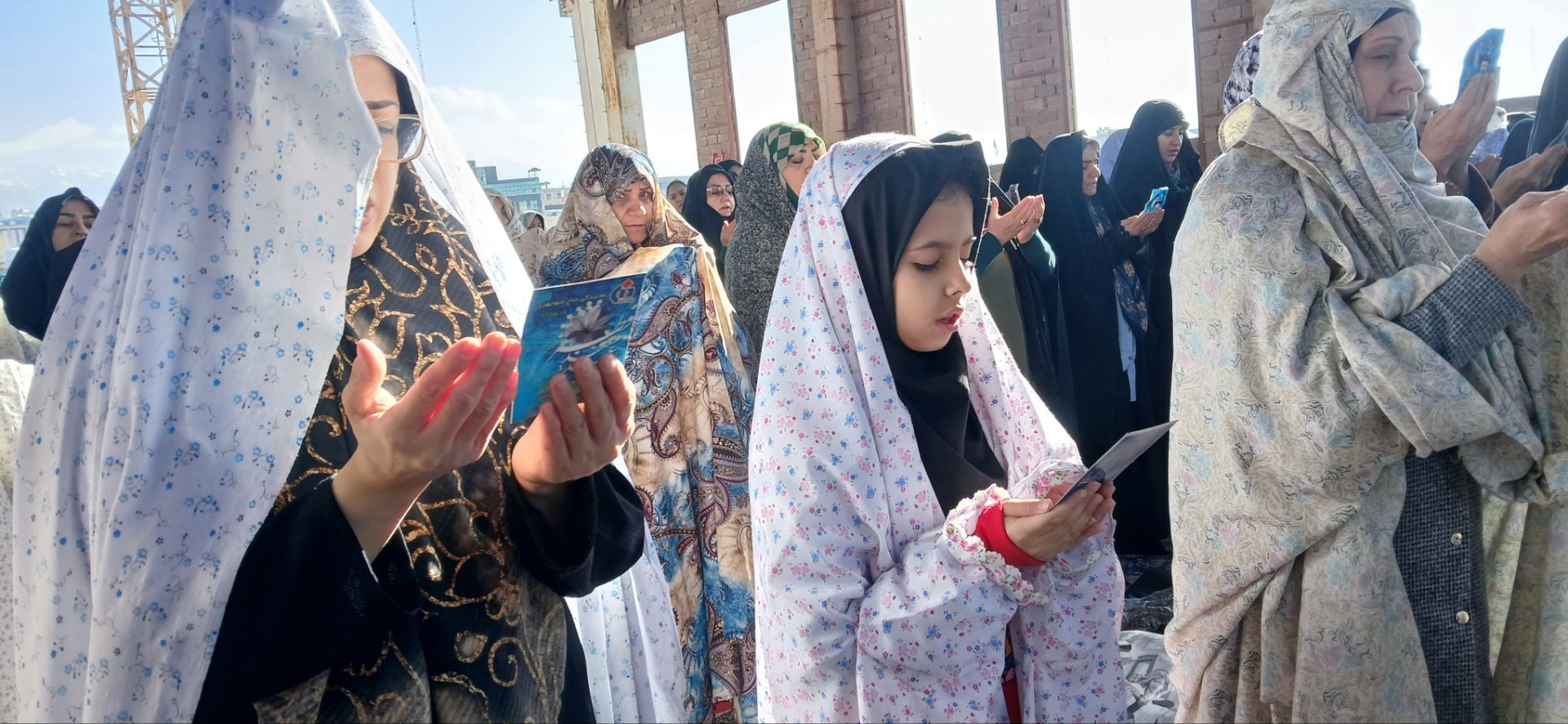 برپایی نماز عید فطر در مصلی ساوجبلاغ