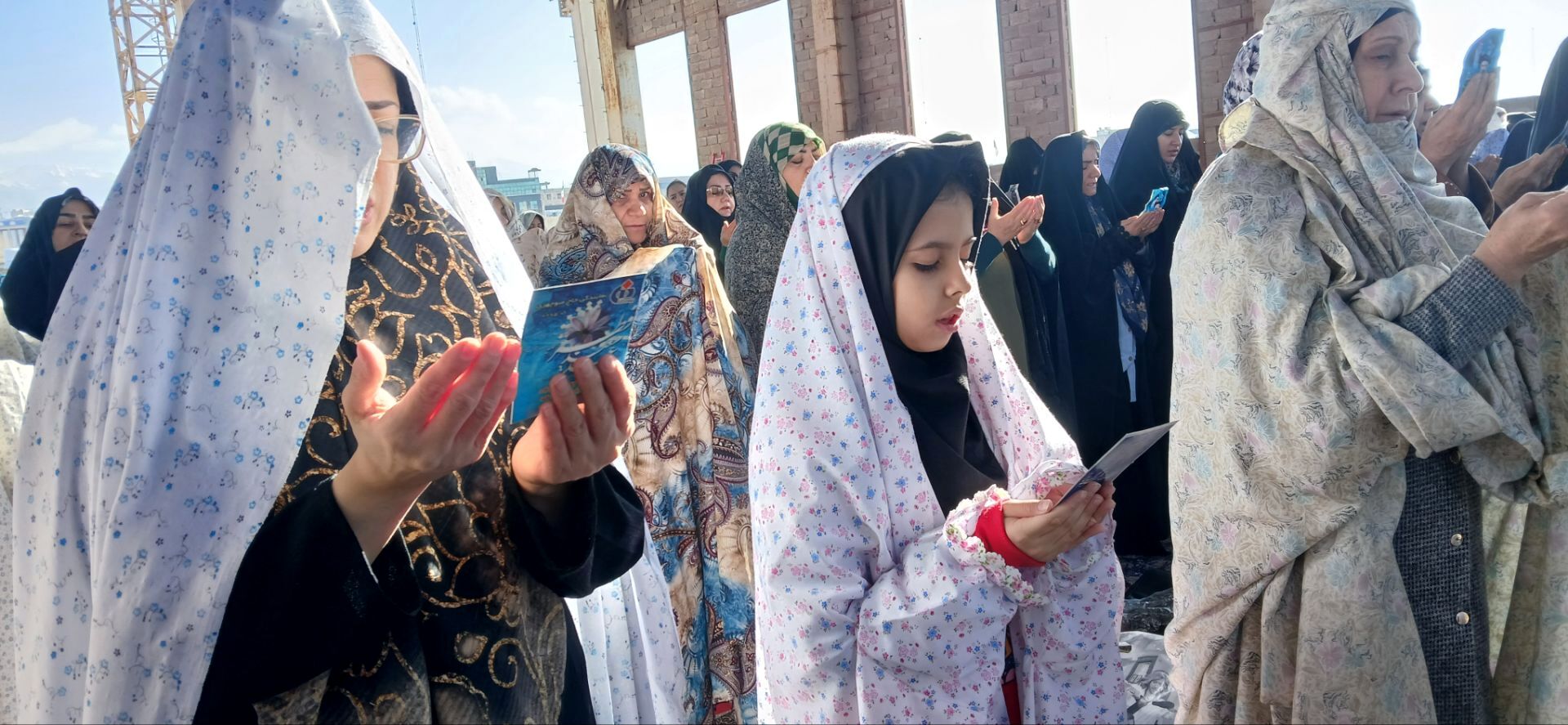 برپایی نماز عید فطر در مصلی ساوجبلاغ