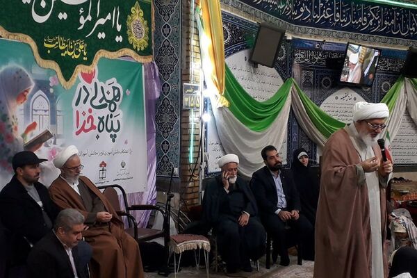 اعتکاف دانش‌آموزی در شهرری
