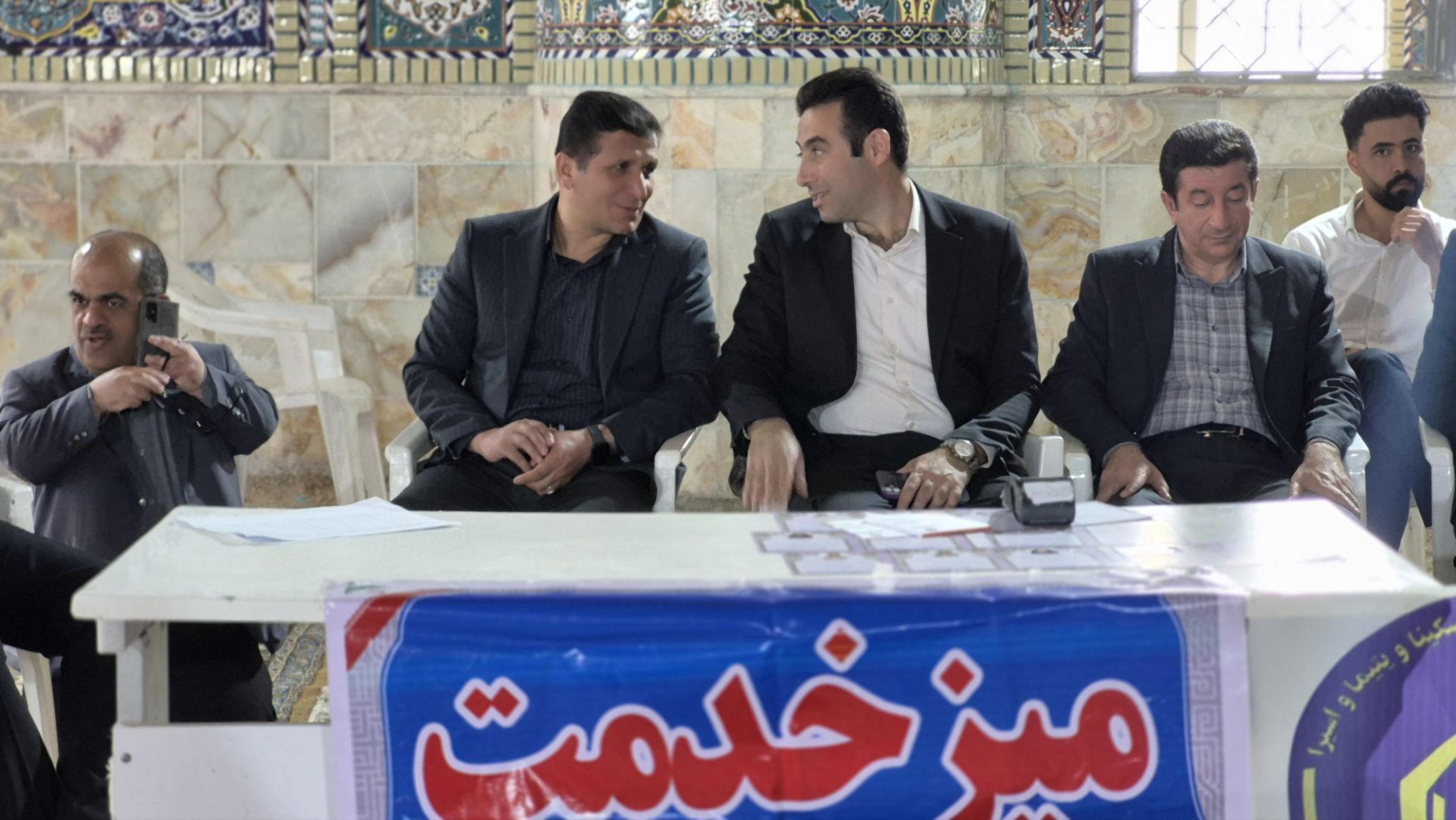 میز خدمت؛ پلِ سپیدِ میان درخواست‌ها و دل‌ها