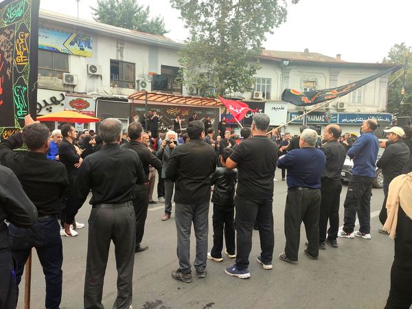 اجتماع عاشوراییان در میدان طالقانی قائمشهر