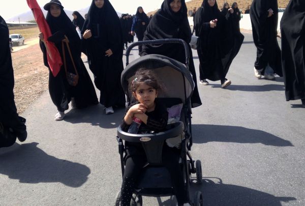 قدم‌های عاشقی از نافچ تا وردنجان به یاد کربلا