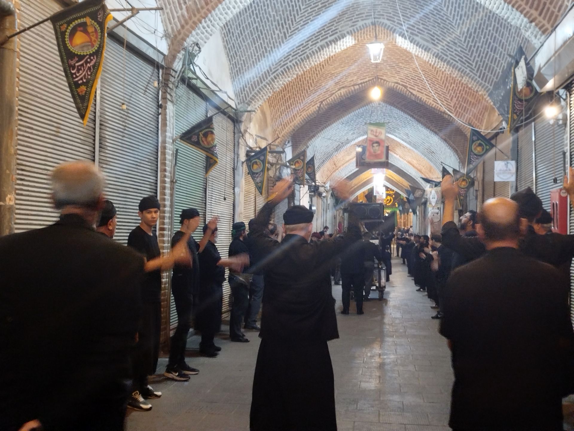 پاسخ تبریز به ندای کربلا، دردی که گل می‌شکفاند