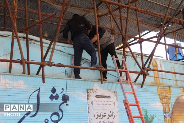 خدمت خالصانه قرارگاه جهادی حضرت جوادالائمه(ع) جاجرم به زائران امام رضا(ع) در مشهد مقدس 