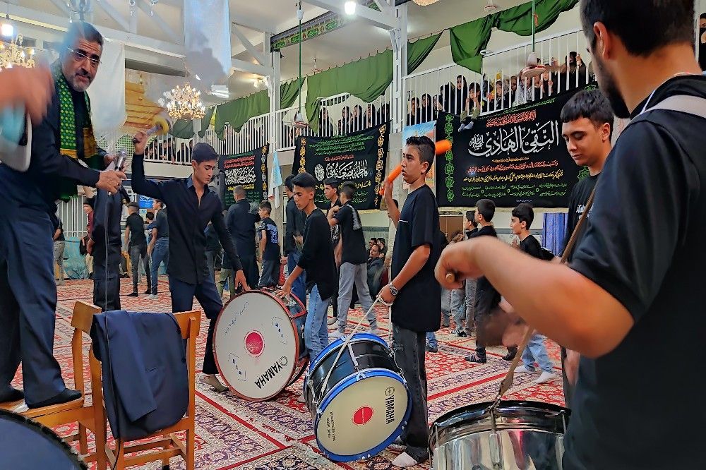 مراسم عزاداری امام حسین(ع) در شهر بار 