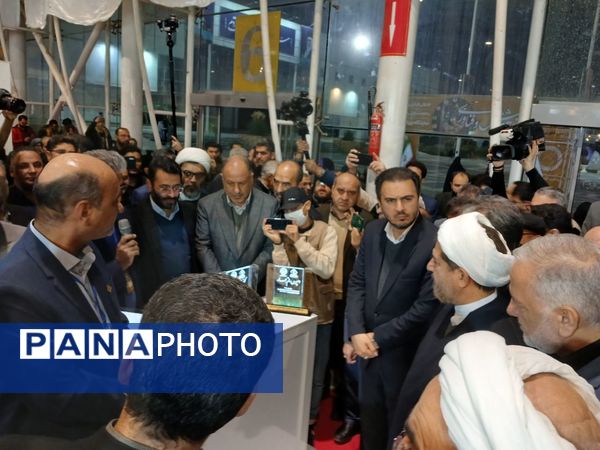 افتتاح بیست و پنجمین نمایشگاه ویژه هفته پژوهش و فناوری