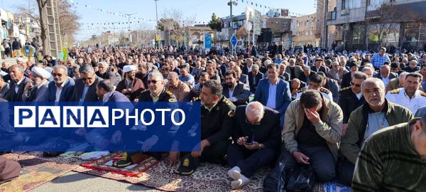 شکوه بندگی در قاب پانا 