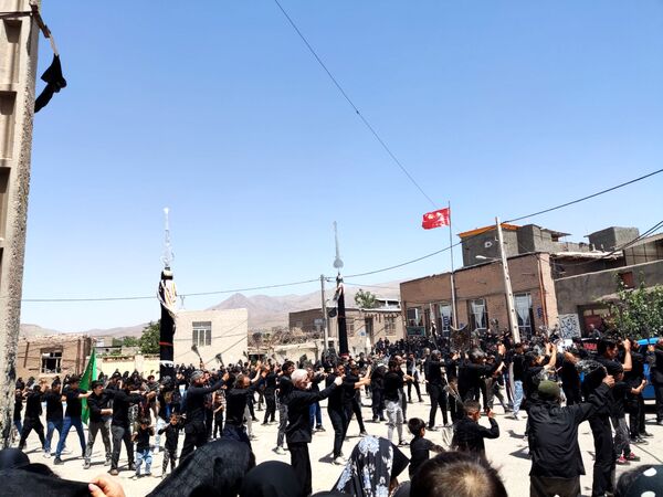 مراسم سوگواری اباعبدالله الحسین در روستای حصار