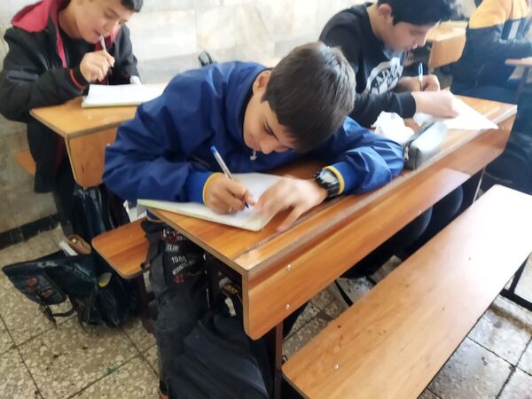 برگزاری امتحانات نوبت اول در دبیرستان نمونه دانش کاشمر