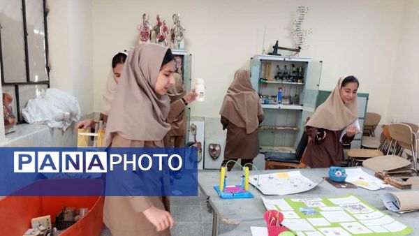 مشارکت فعال دبیرستان نمونه‌‌دولتی آسیه در همایش پژوهش‌‌سرای دانش‌‌آموزی